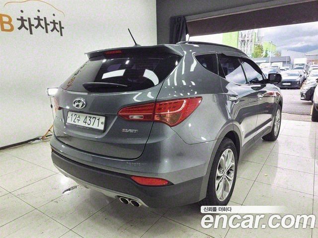 Hyundai Santafe 2014 — photo 2