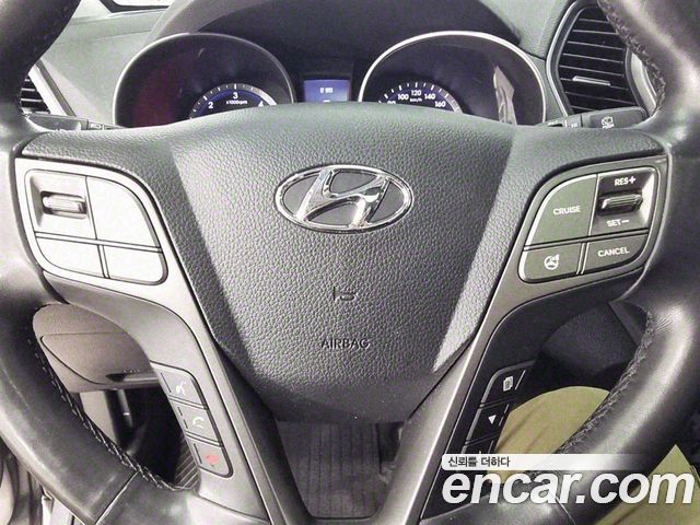 Hyundai Santafe 2014 — photo 19