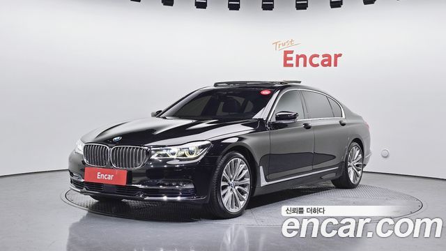 BMW 7-Series 2016 — photo 1