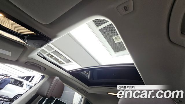 BMW Gran Turismo 2023 — photo 18