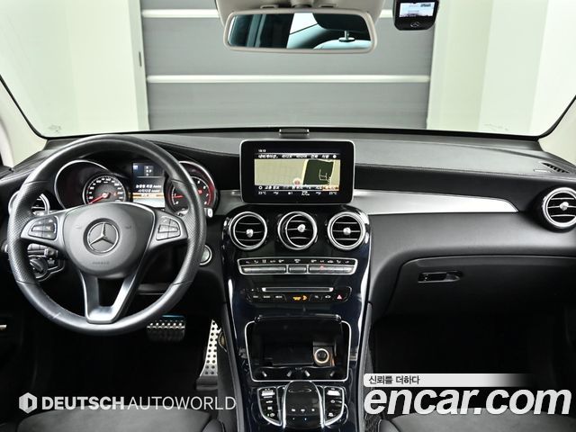 Mercedes-Benz GLC-Class 2019 — photo 7