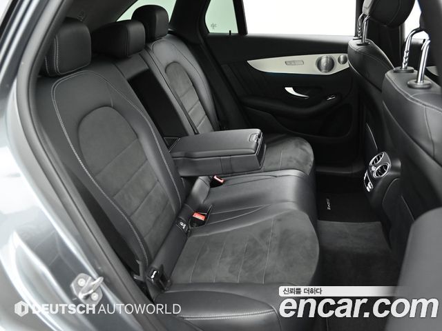 Mercedes-Benz GLC-Class 2019 — photo 12