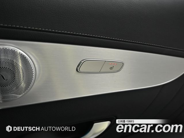Mercedes-Benz GLC-Class 2019 — photo 16