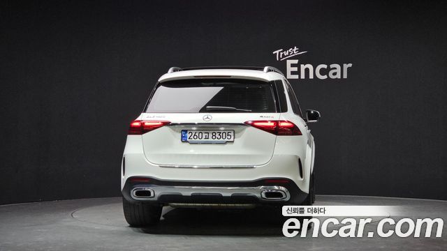 Mercedes-Benz GLE-Class 2025 — photo 4