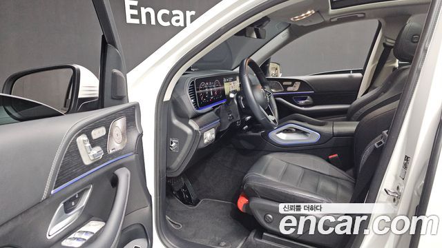 Mercedes-Benz GLE-Class 2025 — photo 10