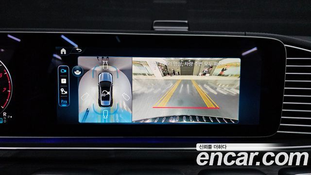 Mercedes-Benz GLE-Class 2025 — photo 15