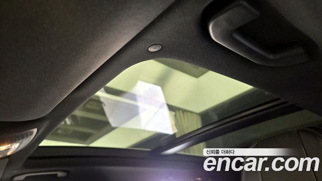 Mercedes-Benz GLS-Class 2022 — photo 19