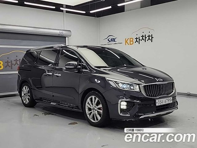 Kia Canival 2019 — photo 4