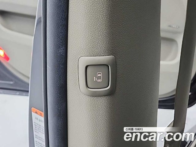 Kia Canival 2019 — photo 14