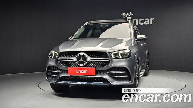 Mercedes-Benz GLE-Class 2021 — photo 3