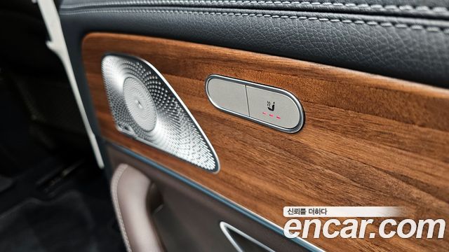 Mercedes-Benz GLE-Class 2021 — photo 19