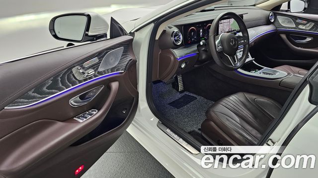Mercedes-Benz CLS-Class 2021 — photo 11