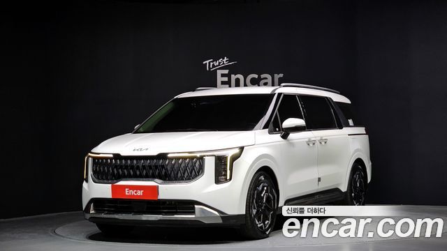 Kia Canival 2024 — photo 1