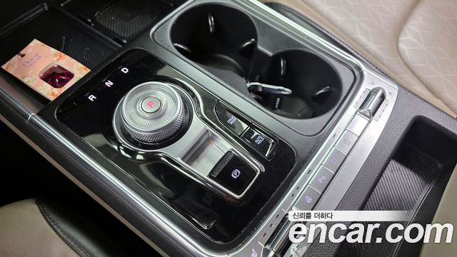 Kia Canival 2024 — photo 9