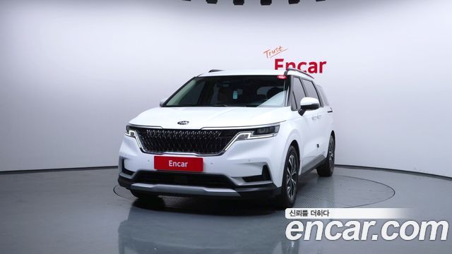 Kia Canival 2021 — photo 3