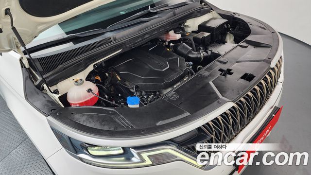 Kia Canival 2021 — photo 6