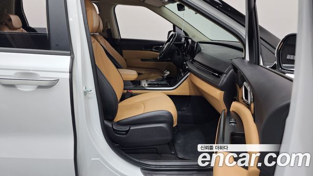Kia Canival 2021 — photo 11