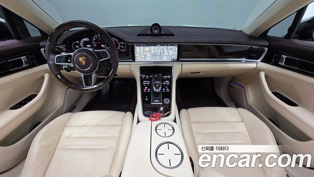Porsche Panamera 2018 — photo 10