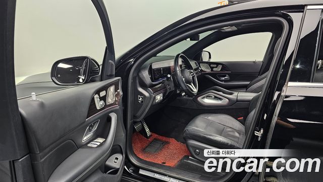 Mercedes-Benz GLE-Class 2021 — photo 10