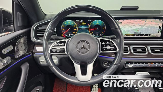 Mercedes-Benz GLE-Class 2021 — photo 13