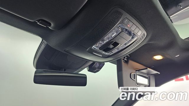 Mercedes-Benz GLE-Class 2021 — photo 19
