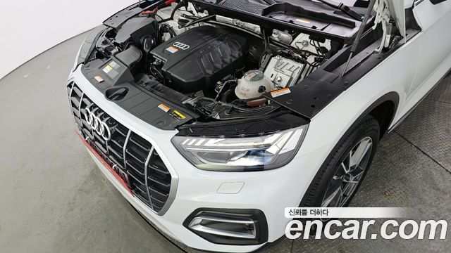 Audi Q5 2022 — photo 6