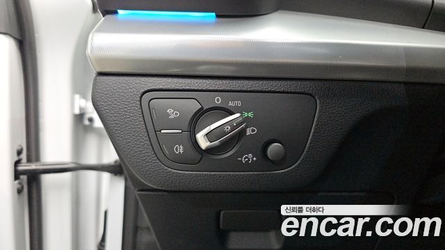 Audi Q5 2022 — photo 13