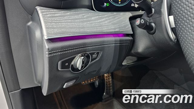 Mercedes-Benz AMG GT 2023 — photo 26