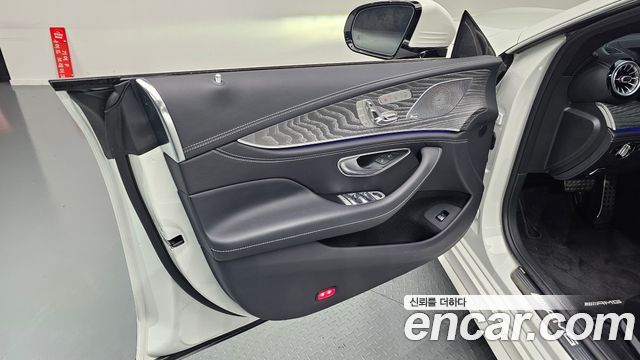 Mercedes-Benz AMG GT 2023 — photo 14