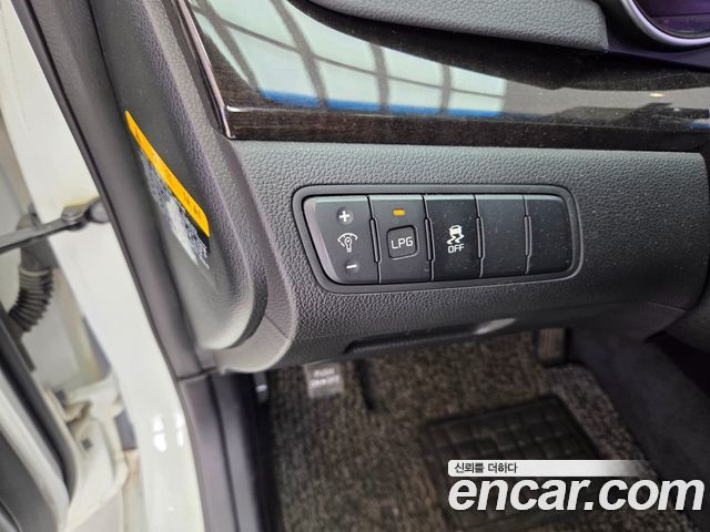 Kia K7 2013 — photo 13