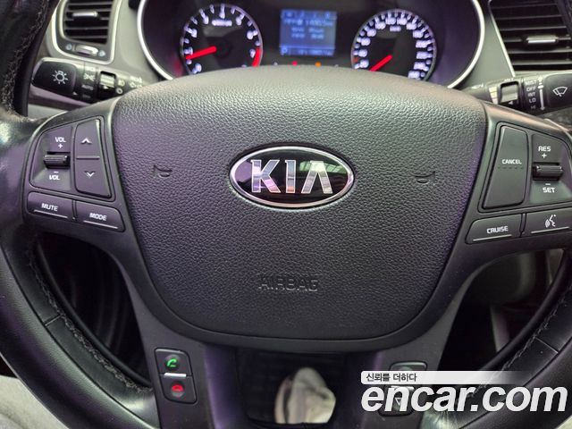 Kia K7 2013 — photo 14