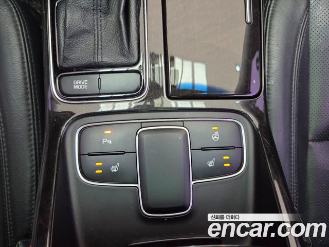 Kia K7 2013 — photo 16