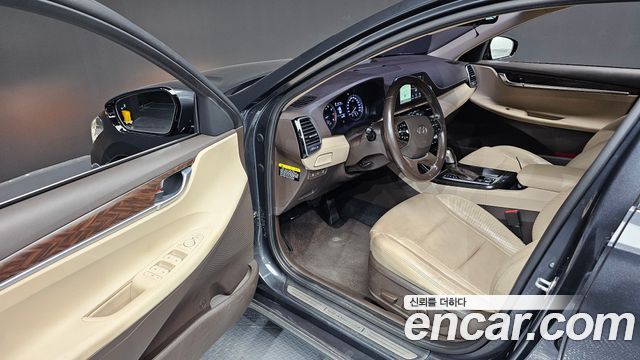 Hyundai Grandeur 2018 — photo 10