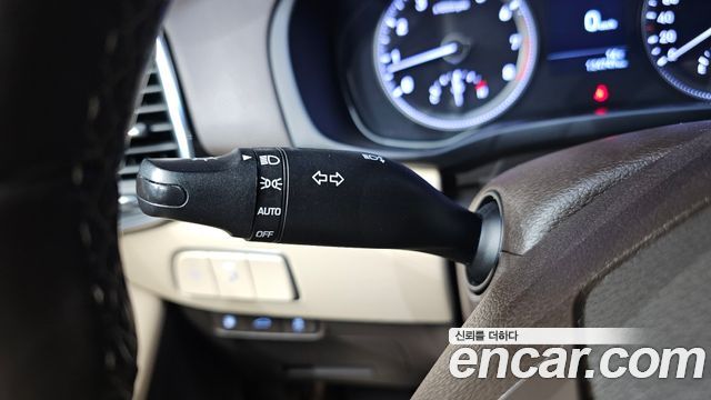 Hyundai Grandeur 2018 — photo 14