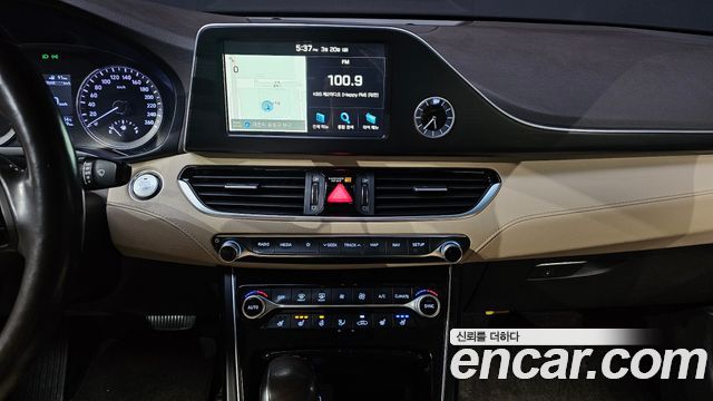 Hyundai Grandeur 2018 — photo 16