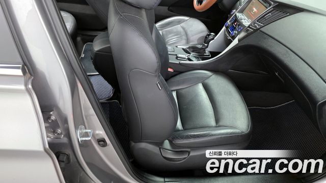 Hyundai Sonata 2014 — photo 12