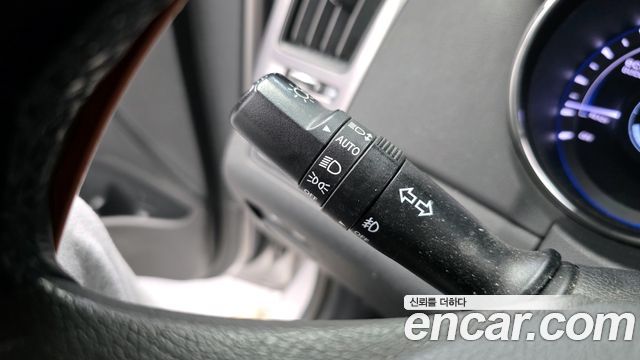 Hyundai Sonata 2014 — photo 16