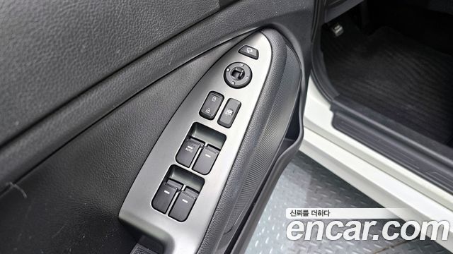 Kia K5 2015 — photo 17