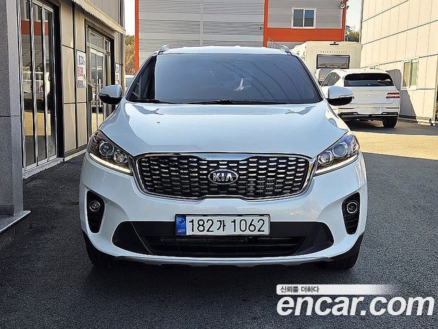 Kia Sorento 2018 — photo 2