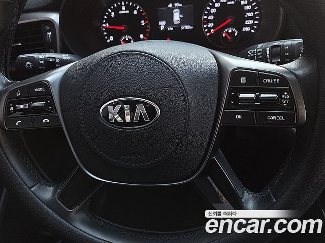 Kia Sorento 2018 — photo 13