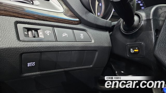 Hyundai Santafe 2014 — photo 18