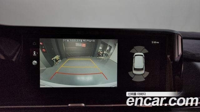 Kia Canival 2021 — photo 16