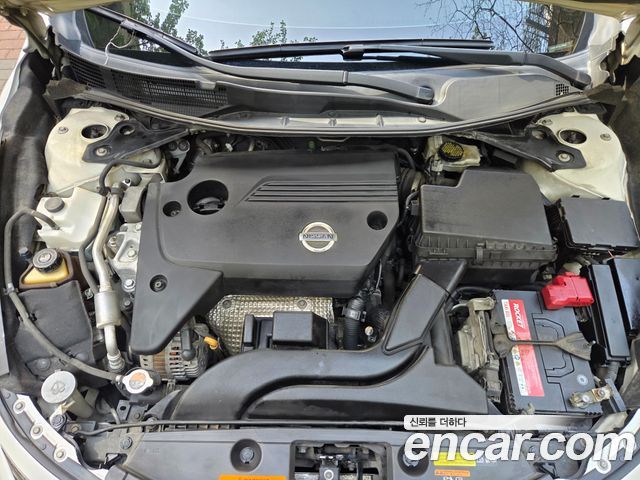 Nissan Altima 2014 — photo 20