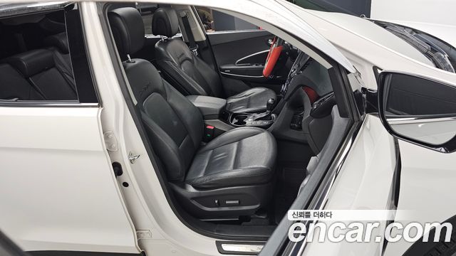 Hyundai Santafe 2014 — photo 12