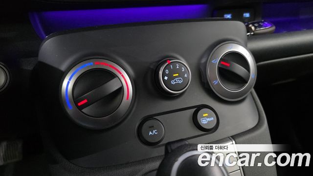 Hyundai Casper 2023 — photo 19