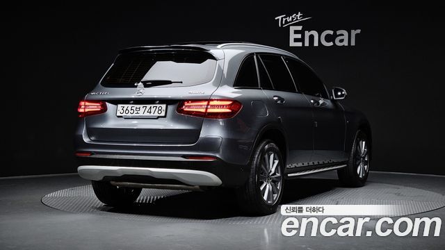 Mercedes-Benz GLC-Class 2019 — photo 2