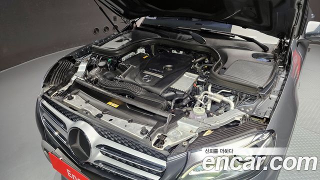 Mercedes-Benz GLC-Class 2019 — photo 6