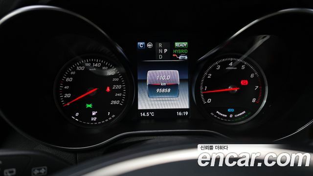 Mercedes-Benz GLC-Class 2019 — photo 8