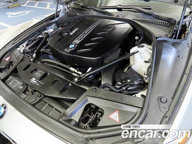 BMW 5-Series 2014 — photo 6