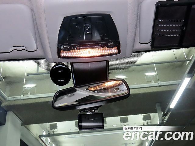 BMW 5-Series 2014 — photo 15